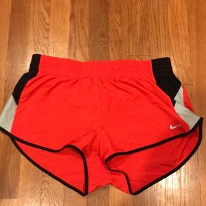 Women’s Nike dry fit running shorts. Size: L